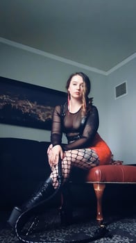 MistressElleQui's photo 7