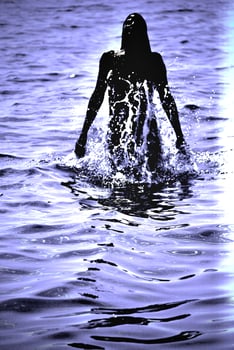 Amanda_sacredwomb's photo 6