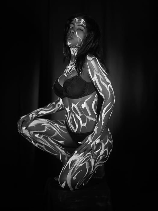 Bodypaint - Abstract Calligraphy/Black Lettering — photo 5 by Efimeros