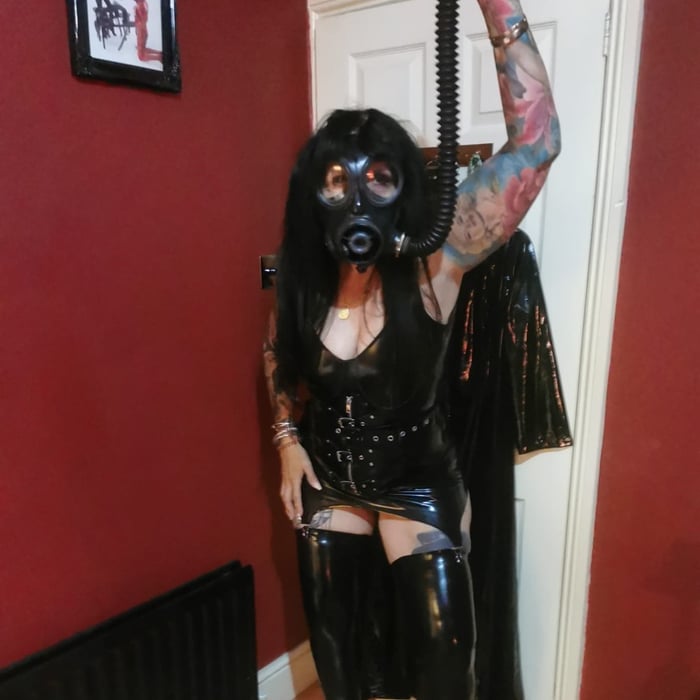 RonelleChamber Findom