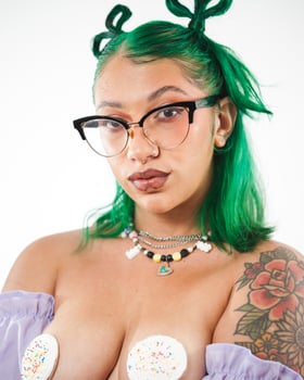 goddessbats's photo 1