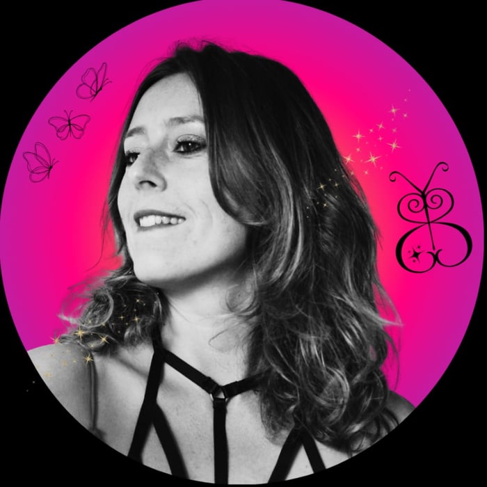 Yna - Ynaxplora Painter Paris