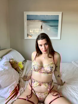 selinababy's photo 13