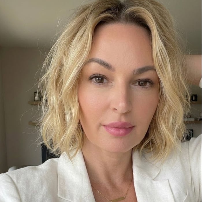 Lexi Boundaries Los Angeles