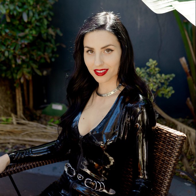Ms.Malissia Pleasure & Intimacy Coach Montréal