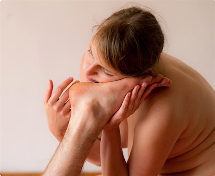 TANTRA MASSAGE TRAINING: the magic of conscious touch