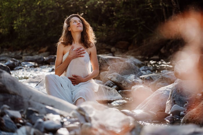 Sensual Tantric massage and bodywork for deep inner peace and pleasure by JannaGehaltenSein