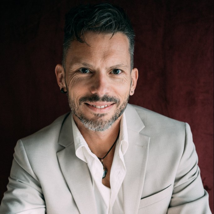 Hands of Light Massage Therapist Berlin