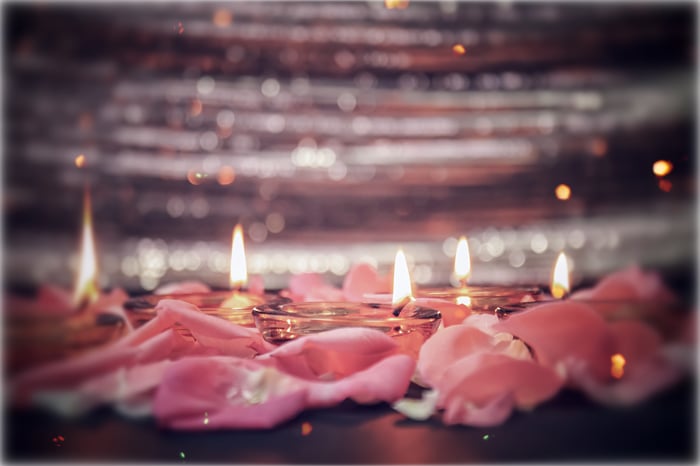 Co-weaving adventure of sensuality, authenticity, deeper presence, intimacy & Connection — photo 3 by LunaRaya