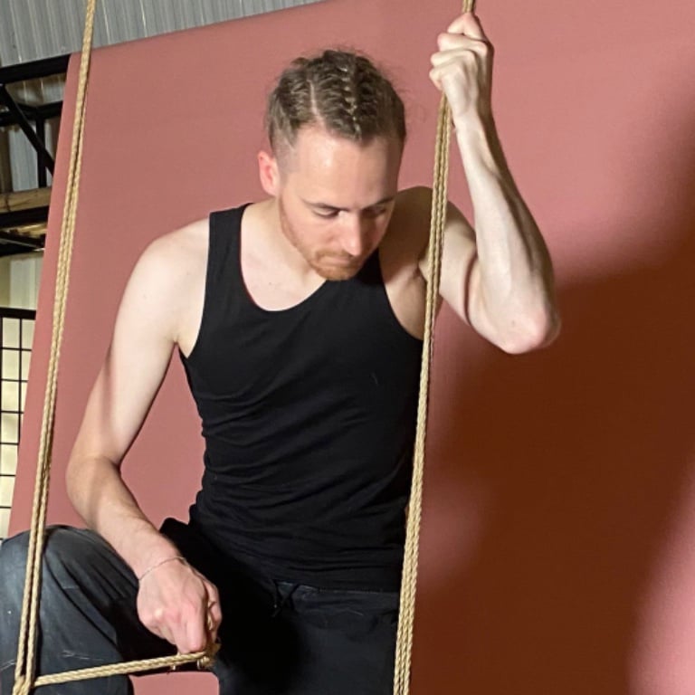 Roryropes Erotic creator