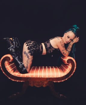 TheValkyrieGoddess Artist Newcastle Sensuali