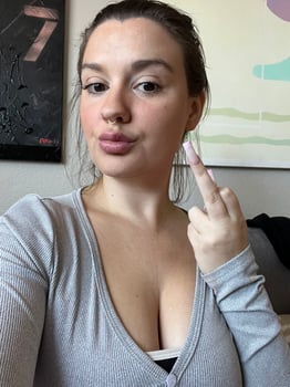 selinababy's photo 8