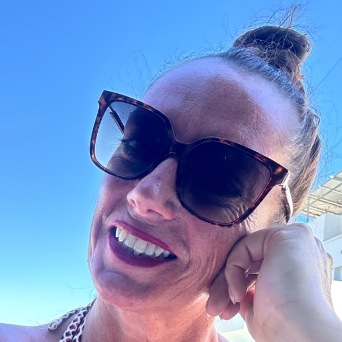 Amber Massage Therapist Paris