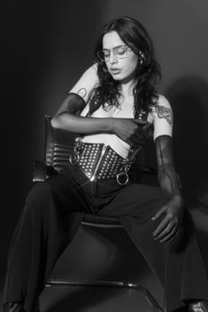 Madame Ava L'affaire's photo 3