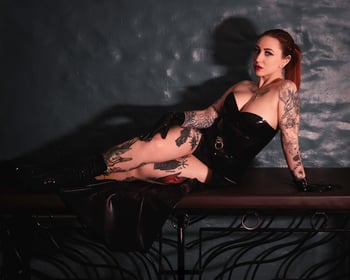 Miss Erika Rayne's photo 3