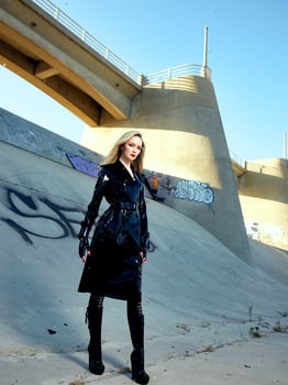 mistressrozz's photo 4