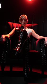 mistresssade's photo 2