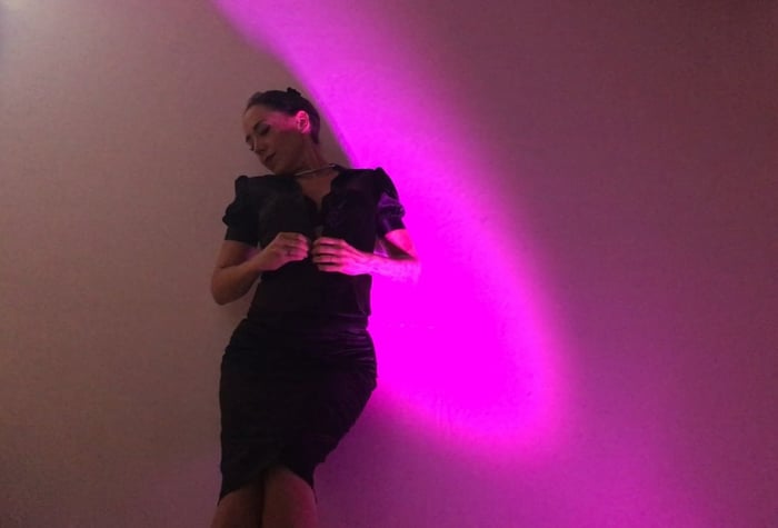 Beginners' Striptease Skills - online workshop — photo 3 by RuthRamsay