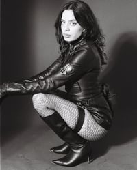 Madame Ava L'affaire