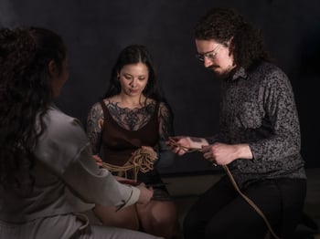 Learning Shibari with me